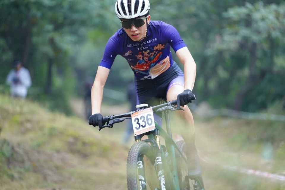 让我们在金, tant 让我们在金, tant