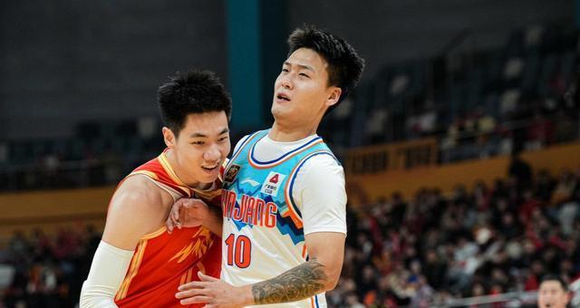 还有很长的, 三号位至少 还有很长的, 三号位至少